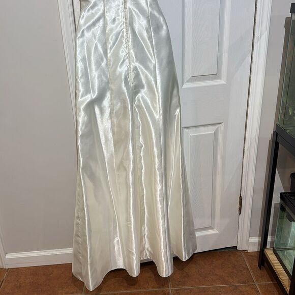 Jessica McClintock Gunne Sax Strapless Embroidered Gold Lace Satin Maxi Dress 1 - Picture 6 of 12